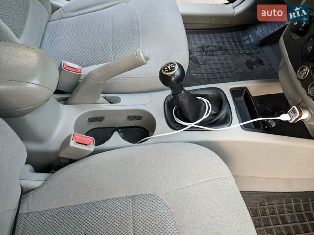 Чорний Кіа Черато, об'ємом двигуна 1.5 л та пробігом 221 тис. км за 4200 $, фото 18 на Automoto.ua
