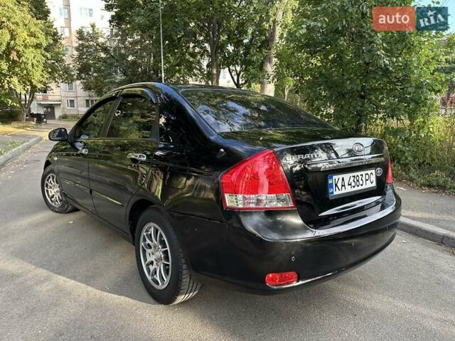 Черный Киа Черато, объемом двигателя 1.6 л и пробегом 181 тыс. км за 3900 $, фото 5 на Automoto.ua