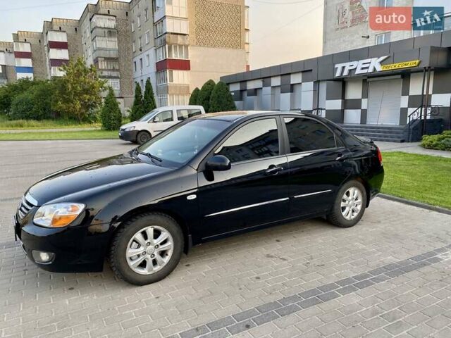 Чорний Кіа Черато, об'ємом двигуна 1.6 л та пробігом 111 тис. км за 4200 $, фото 4 на Automoto.ua