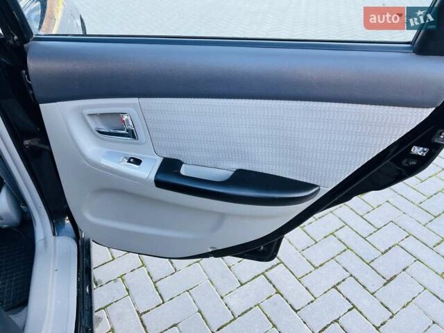 Киа Черато 2007 в Черновцах на Automoto.ua Черный Киа Черато, объемом двигателя 1.6 л и пробегом 210 тыс. км за 3950 $, фото 36 на Automoto.ua