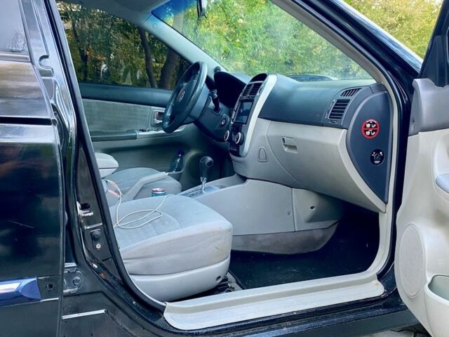 Черный Киа Черато, объемом двигателя 2 л и пробегом 302 тыс. км за 4600 $, фото 5 на Automoto.ua