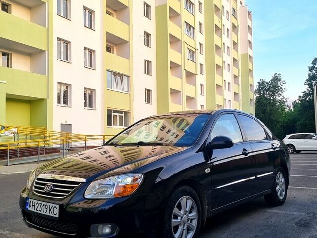Черный Киа Черато, объемом двигателя 1.6 л и пробегом 200 тыс. км за 3999 $, фото 4 на Automoto.ua