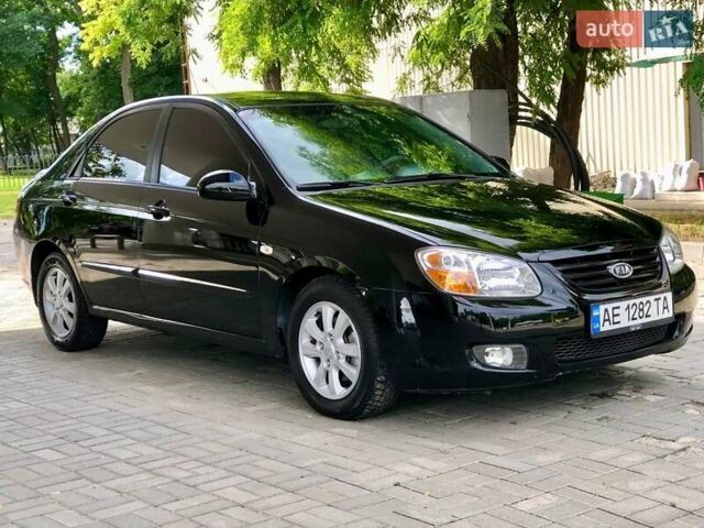 Чорний Кіа Черато, об'ємом двигуна 1.98 л та пробігом 155 тис. км за 5100 $, фото 3 на Automoto.ua