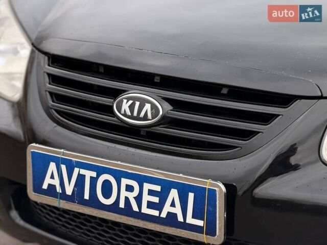 Чорний Кіа Черато, об'ємом двигуна 1.6 л та пробігом 224 тис. км за 4900 $, фото 7 на Automoto.ua