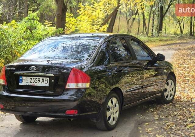 Черный Киа Черато, объемом двигателя 1.59 л и пробегом 78 тыс. км за 5499 $, фото 4 на Automoto.ua
