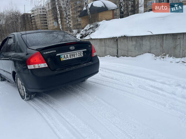 Черный Киа Черато, объемом двигателя 1.59 л и пробегом 243 тыс. км за 2900 $, фото 11 на Automoto.ua