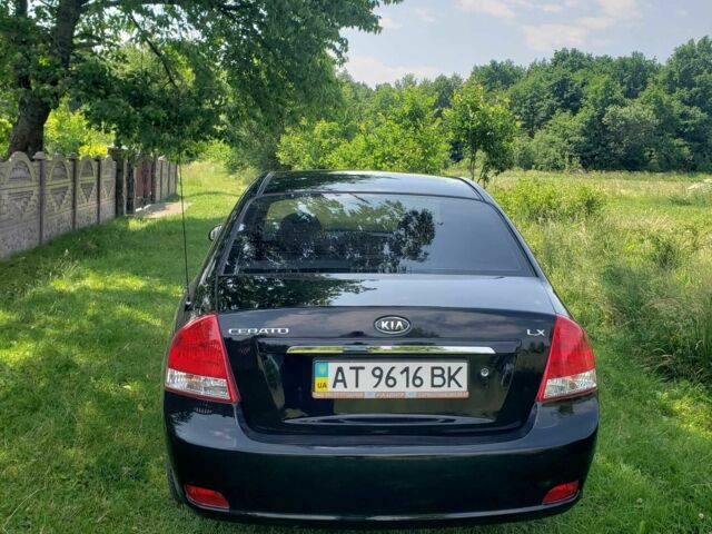 Черный Киа Черато, объемом двигателя 1.6 л и пробегом 170 тыс. км за 3899 $, фото 13 на Automoto.ua