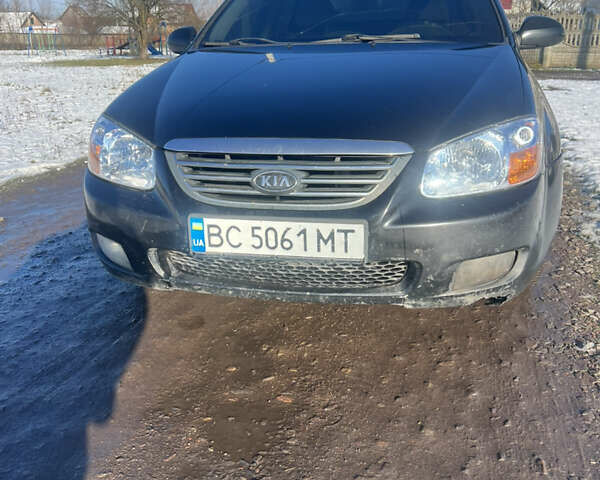 Черный Киа Черато, объемом двигателя 1.58 л и пробегом 355 тыс. км за 3500 $, фото 7 на Automoto.ua