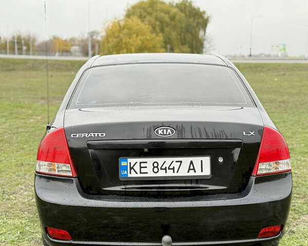 Черный Киа Черато, объемом двигателя 1.59 л и пробегом 312 тыс. км за 3000 $, фото 3 на Automoto.ua