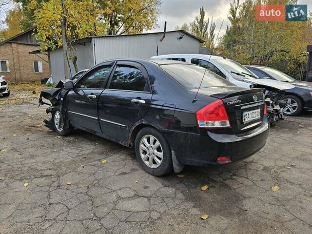 Чорний Кіа Черато, об'ємом двигуна 1.59 л та пробігом 200 тис. км за 1350 $, фото 4 на Automoto.ua