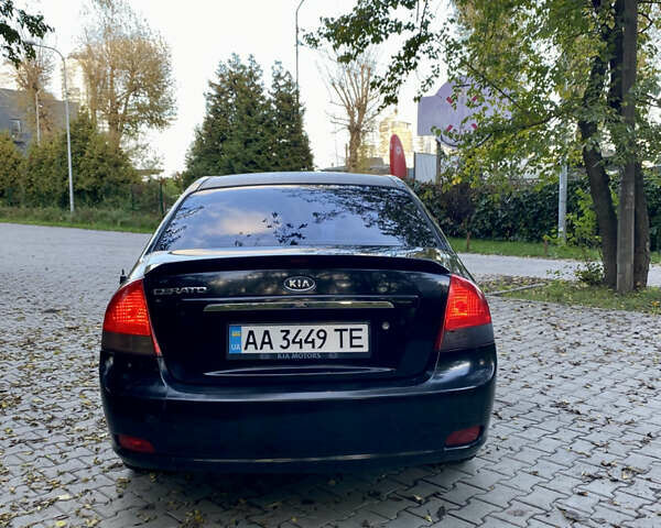 Чорний Кіа Черато, об'ємом двигуна 1.98 л та пробігом 302 тис. км за 4700 $, фото 3 на Automoto.ua