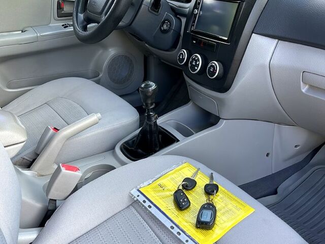 Черный Киа Черато, объемом двигателя 1.6 л и пробегом 190 тыс. км за 4350 $, фото 6 на Automoto.ua