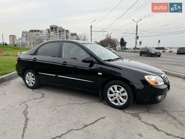 Черный Киа Черато, объемом двигателя 1.6 л и пробегом 232 тыс. км за 3850 $, фото 4 на Automoto.ua