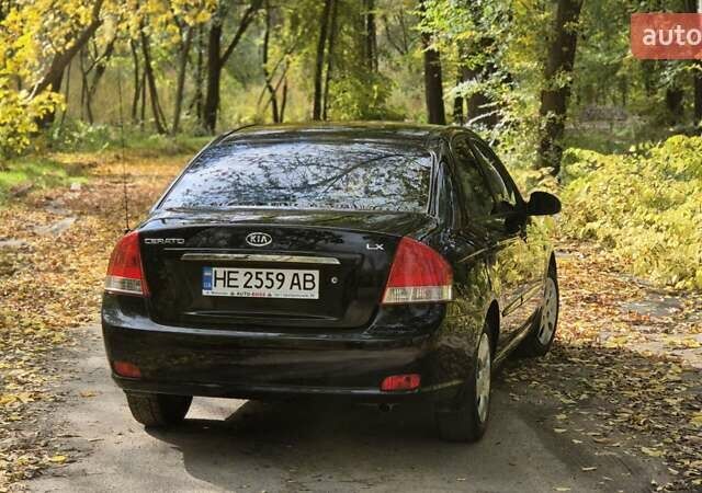 Черный Киа Черато, объемом двигателя 1.59 л и пробегом 78 тыс. км за 5499 $, фото 14 на Automoto.ua