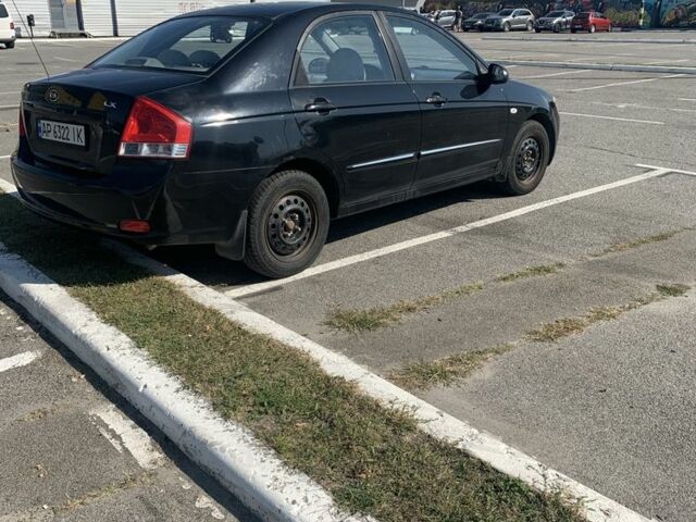 Черный Киа Черато, объемом двигателя 1.6 л и пробегом 172 тыс. км за 3400 $, фото 3 на Automoto.ua