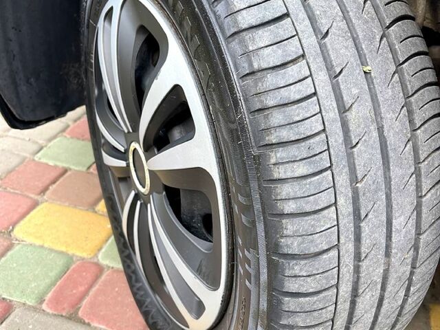 Черный Киа Черато, объемом двигателя 1.6 л и пробегом 190 тыс. км за 4350 $, фото 11 на Automoto.ua