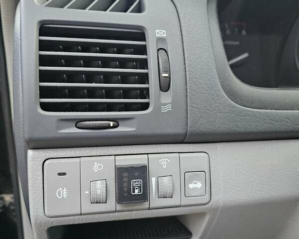 Киа Черато 2007 в Киеве на Automoto.ua Черный Киа Черато, объемом двигателя 1.59 л и пробегом 200 тыс. км за 1150 $, фото 14 на Automoto.ua