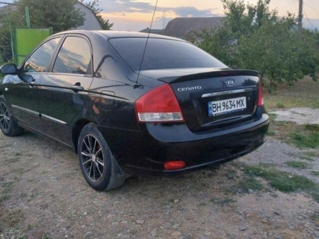 Черный Киа Черато, объемом двигателя 2 л и пробегом 290 тыс. км за 3600 $, фото 2 на Automoto.ua