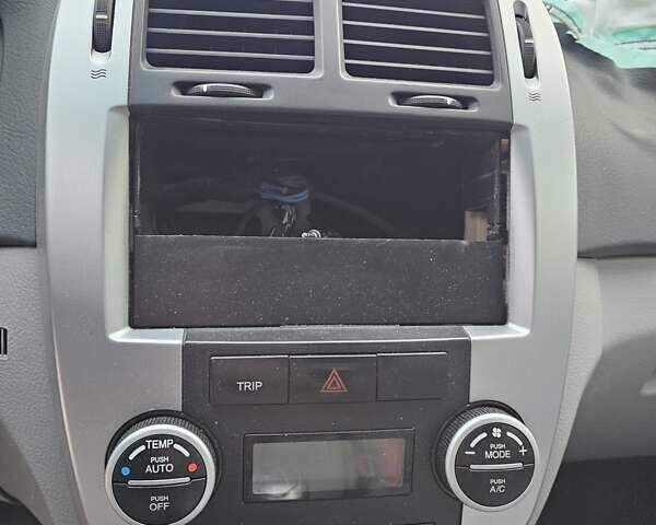 Киа Черато 2007 в Киеве на Automoto.ua Черный Киа Черато, объемом двигателя 1.59 л и пробегом 200 тыс. км за 1150 $, фото 16 на Automoto.ua