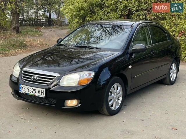 Черный Киа Черато, объемом двигателя 2 л и пробегом 173 тыс. км за 4800 $, фото 7 на Automoto.ua