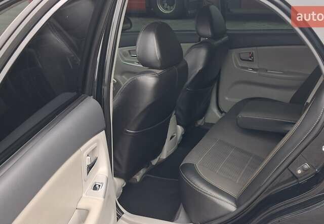 Кіа Черато 2008 у Кременчуге на Automoto.ua Чорний Кіа Черато, об'ємом двигуна 2 л та пробігом 193 тис. км за 5300 $, фото 10 на Automoto.ua