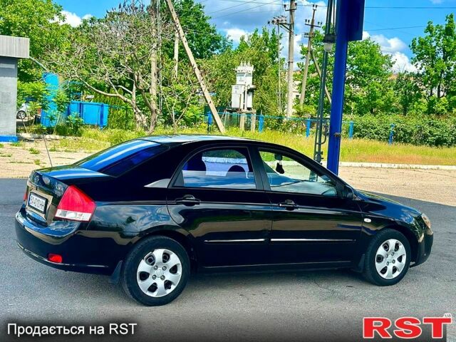 Киа Черато 2008 в Кропивницком (Кировограде) на Automoto.ua Черный Киа Черато, объемом двигателя 1.6 л и пробегом 259 тыс. км за 4850 $, фото 2 на Automoto.ua