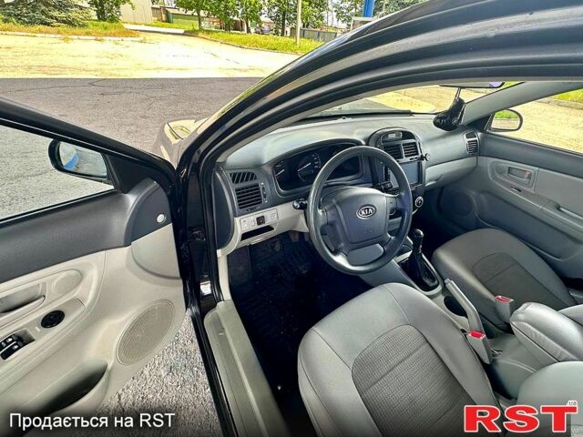 Киа Черато 2008 в Кропивницком (Кировограде) на Automoto.ua Черный Киа Черато, объемом двигателя 1.6 л и пробегом 259 тыс. км за 4850 $, фото 6 на Automoto.ua