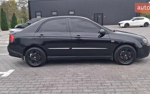 Кіа Черато 2008 у Кременчуге на Automoto.ua Чорний Кіа Черато, об'ємом двигуна 2 л та пробігом 193 тис. км за 5300 $, фото 2 на Automoto.ua