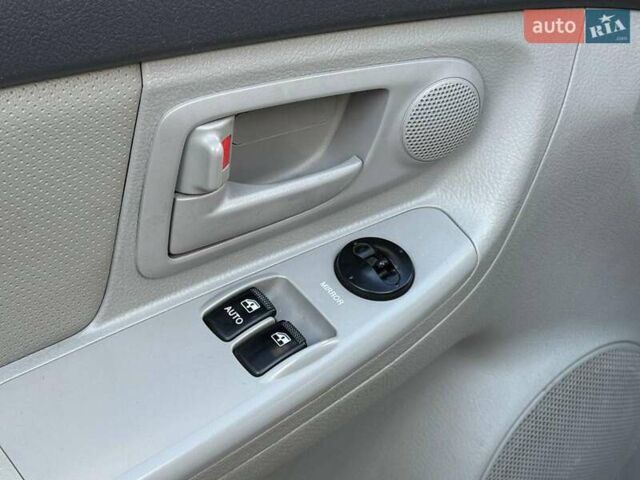 Чорний Кіа Черато, об'ємом двигуна 1.6 л та пробігом 239 тис. км за 5390 $, фото 7 на Automoto.ua