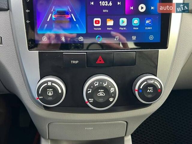 Чорний Кіа Черато, об'ємом двигуна 1.59 л та пробігом 75 тис. км за 6690 $, фото 17 на Automoto.ua