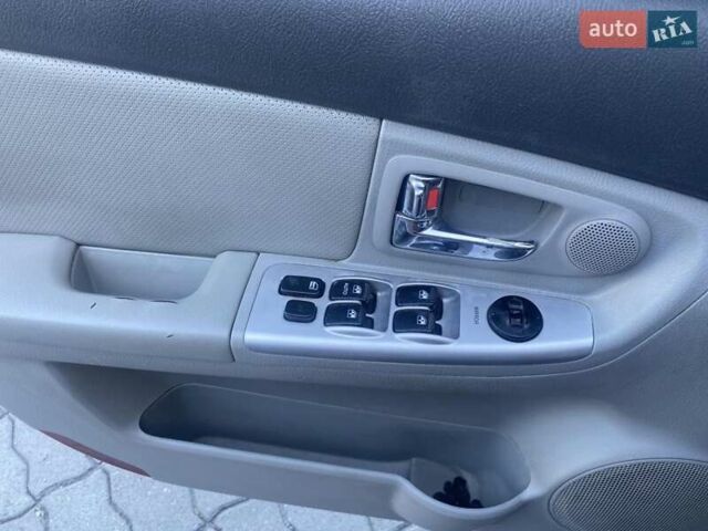 Черный Киа Черато, объемом двигателя 1.59 л и пробегом 166 тыс. км за 4600 $, фото 7 на Automoto.ua