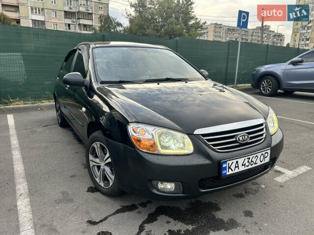 Черный Киа Черато, объемом двигателя 1.58 л и пробегом 350 тыс. км за 4500 $, фото 2 на Automoto.ua
