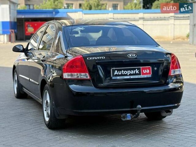 Чорний Кіа Черато, об'ємом двигуна 1.6 л та пробігом 239 тис. км за 5390 $, фото 4 на Automoto.ua