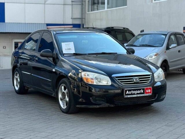 Черный Киа Черато, объемом двигателя 1.6 л и пробегом 239 тыс. км за 5140 $, фото 2 на Automoto.ua
