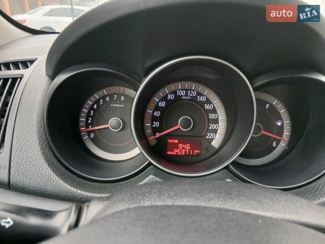 Черный Киа Черато, объемом двигателя 1.59 л и пробегом 253 тыс. км за 5300 $, фото 20 на Automoto.ua