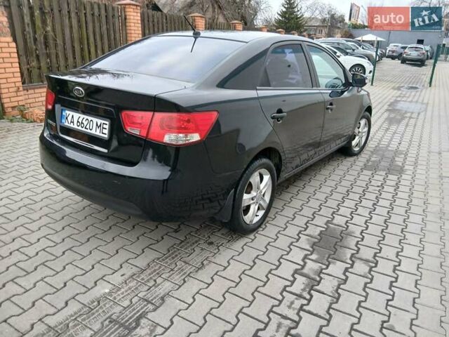 Черный Киа Черато, объемом двигателя 1.59 л и пробегом 253 тыс. км за 5300 $, фото 12 на Automoto.ua