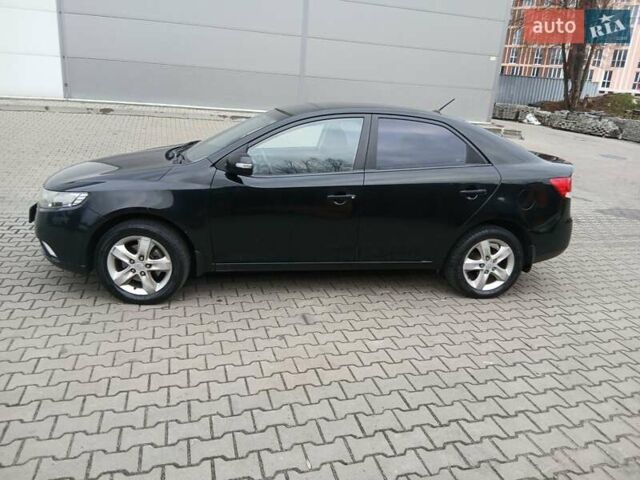 Черный Киа Черато, объемом двигателя 1.59 л и пробегом 253 тыс. км за 5300 $, фото 8 на Automoto.ua