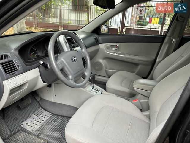 Черный Киа Черато, объемом двигателя 1.98 л и пробегом 265 тыс. км за 5450 $, фото 15 на Automoto.ua