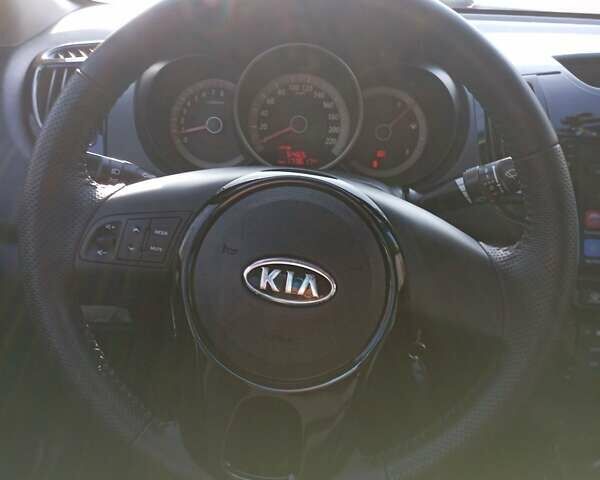 Черный Киа Черато, объемом двигателя 1.6 л и пробегом 173 тыс. км за 6500 $, фото 4 на Automoto.ua