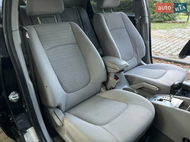 Черный Киа Черато, объемом двигателя 1.98 л и пробегом 264 тыс. км за 5700 $, фото 31 на Automoto.ua