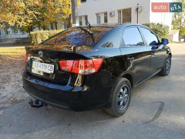 Черный Киа Черато, объемом двигателя 1.59 л и пробегом 180 тыс. км за 7499 $, фото 2 на Automoto.ua