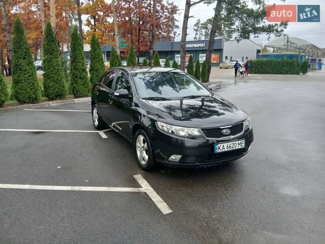 Черный Киа Черато, объемом двигателя 1.6 л и пробегом 253 тыс. км за 5300 $, фото 12 на Automoto.ua