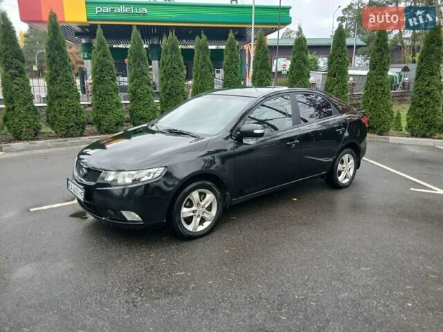 Черный Киа Черато, объемом двигателя 1.6 л и пробегом 253 тыс. км за 5300 $, фото 7 на Automoto.ua