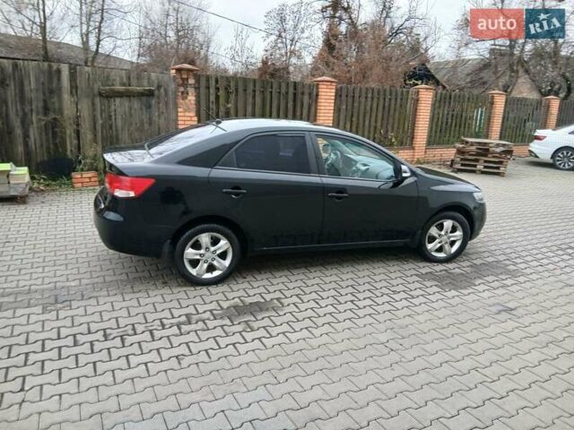 Черный Киа Черато, объемом двигателя 1.59 л и пробегом 253 тыс. км за 5300 $, фото 9 на Automoto.ua