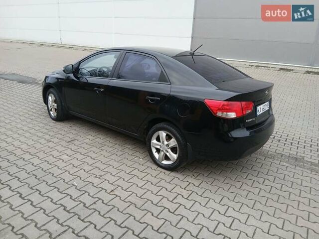 Черный Киа Черато, объемом двигателя 1.59 л и пробегом 253 тыс. км за 5300 $, фото 7 на Automoto.ua