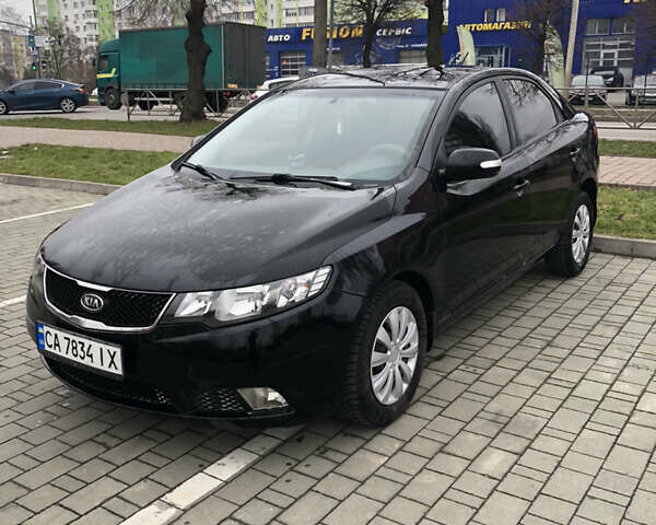 Черный Киа Черато, объемом двигателя 1.59 л и пробегом 260 тыс. км за 5800 $, фото 9 на Automoto.ua