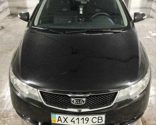 Черный Киа Черато, объемом двигателя 1.59 л и пробегом 180 тыс. км за 6800 $, фото 8 на Automoto.ua