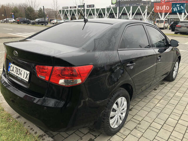 Черный Киа Черато, объемом двигателя 1.59 л и пробегом 260 тыс. км за 5800 $, фото 8 на Automoto.ua