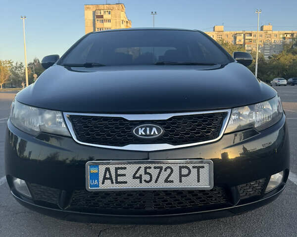 Черный Киа Черато, объемом двигателя 2 л и пробегом 183 тыс. км за 8299 $, фото 10 на Automoto.ua