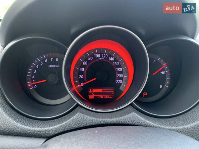 Черный Киа Черато, объемом двигателя 2 л и пробегом 175 тыс. км за 9400 $, фото 7 на Automoto.ua